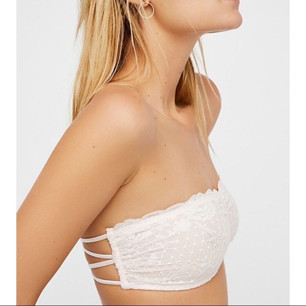 🏵 NWOT Mauve Bandeau